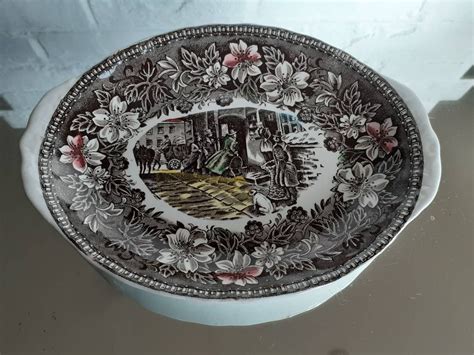 royal tudor ware 1828